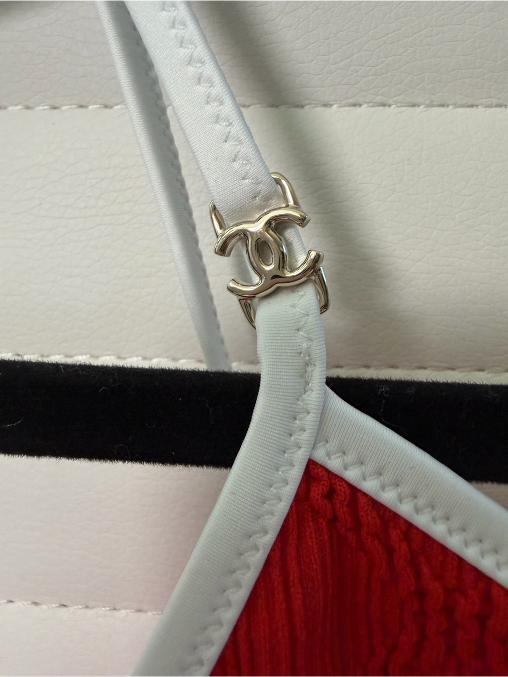 Chanel coco beach 26m CC logo strap swimsuit sz 38 nwt - Picture 5 of 11